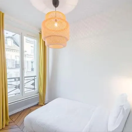 Appartamento Charming, Bright 2-bedroom Flat Near Lafayette Parigi