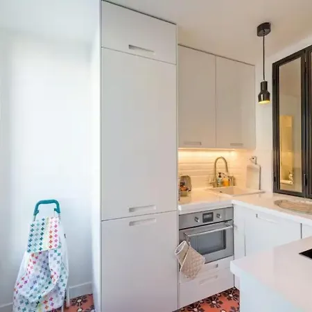 Charming, Bright 2-bedroom Flat Near Lafayette Appartamento Parigi